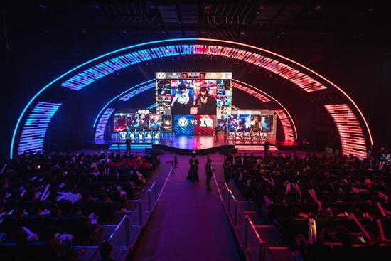 不仅是中村 不仅是中村