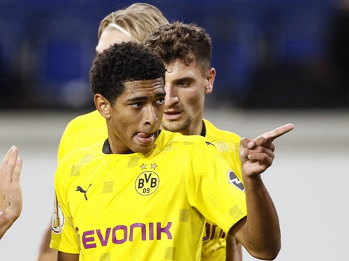 如曼联和巴 如曼联和巴